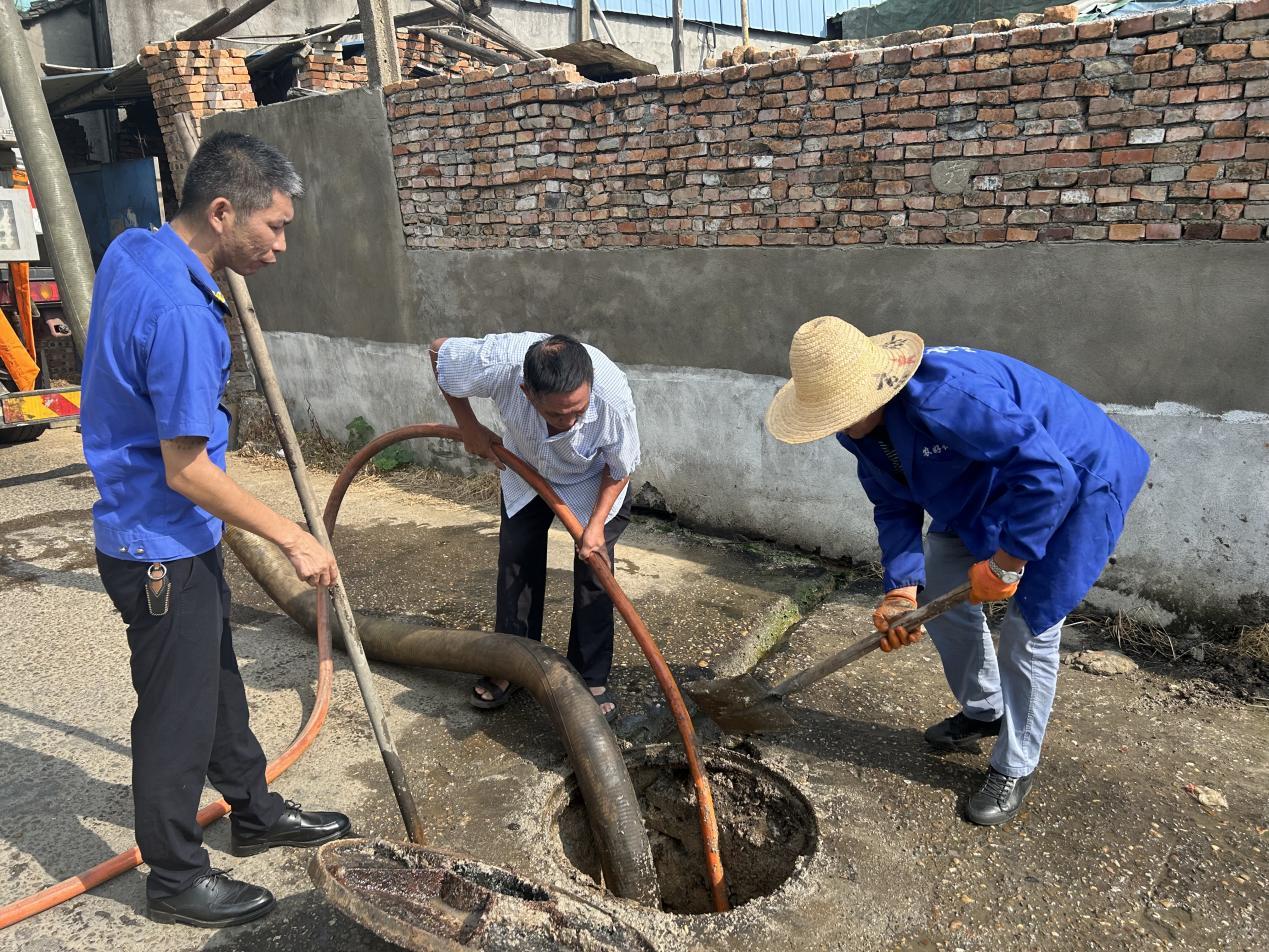 那曲清理化粪池怎样防止沼气中毒?